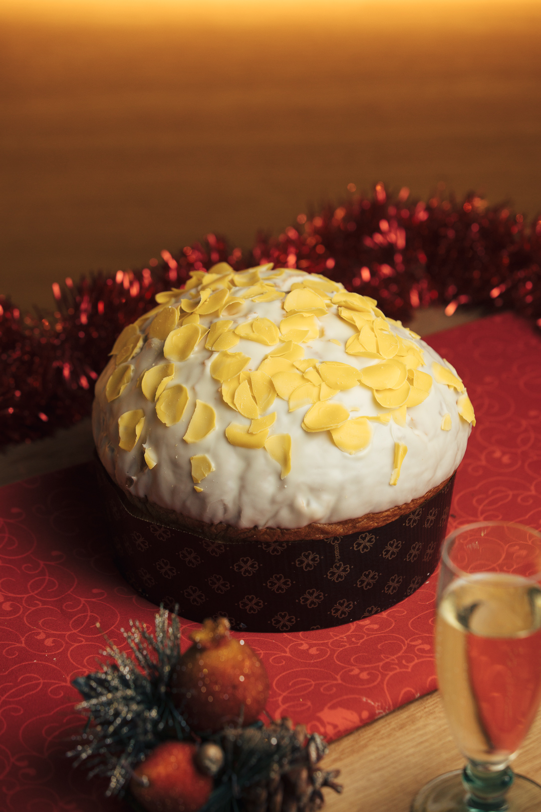 limone e zenzero (5) Panettone artigianale Limone e Zenzero - immagine 1